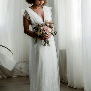 Confete Starry Eyed Glitter Star Mesh Maxi